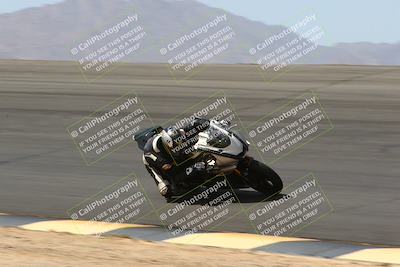 media/Apr-10-2022-SoCal Trackdays (Sun) [[f104b12566]]/Bowl (11am)/